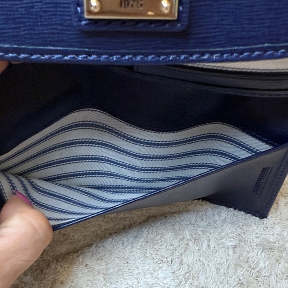 NWOT Dooney & Bourke Dark Blue Saffiano Continental Wallet - Picture 9 of 12